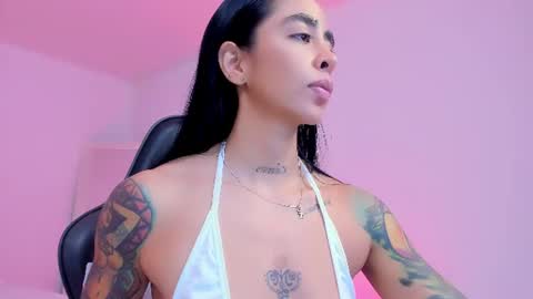 sophierooy online show from July 24, 2026, 1:42 pm