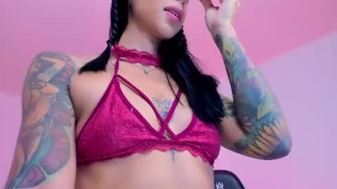 sophierooy online show from July 26, 2026, 1:14 am
