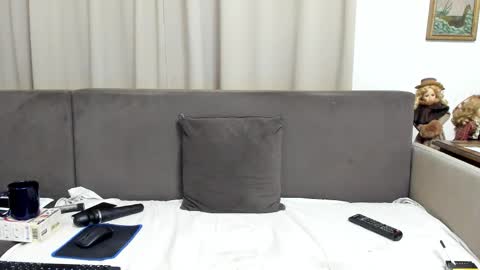 Sofia online show from September 12, 2025, 3:17 am