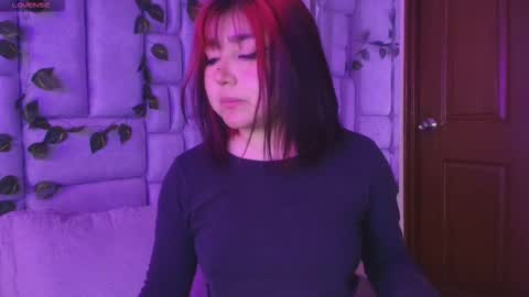   Sophie  online show from September 17, 2025, 12:18 pm