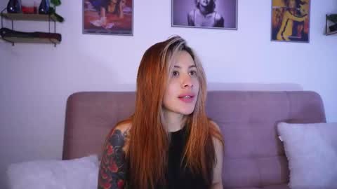 Snapshot of sophiiecums chatting on October 30, 2025, 11:33 am Sophiie online show from October 30, 2025, 11:33 am