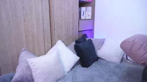 Snapshot of sophiiecums chatting on December 17, 2025, 11:55 pm Sophiie online show from December 17, 2025, 11:55 pm