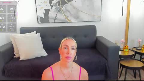 Snapshot of sophimariin chatting on June 16, 2026, 11:02 am Sophi online show from June 16, 2026, 11:02 am