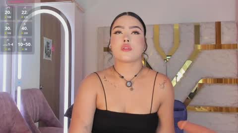 Snapshot of sophy_champagne chatting on May 25, 2026, 1:11 am sophy online show from May 25, 2026, 1:11 am