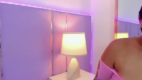 Snapshot of sophyruiz_ chatting on October 7, 2025, 11:51 am Sophy online show from October 7, 2025, 11:51 am