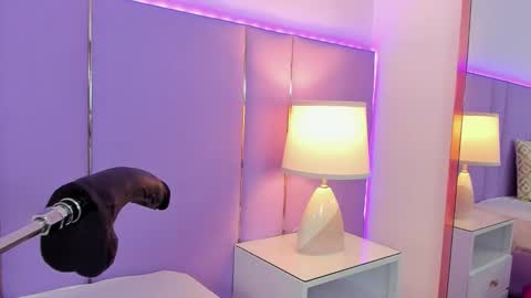 Snapshot of sophyruiz_ chatting on November 28, 2025, 11:57 am Sophy online show from November 28, 2025, 11:57 am