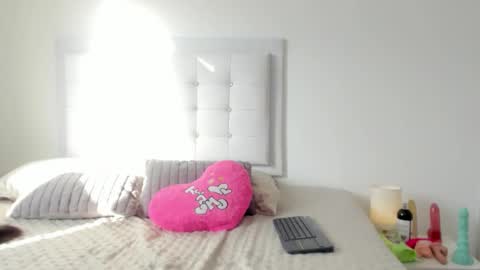 Snapshot of sopphiefox chatting on October 23, 2025, 9:24 pm Sofia online show from October 23, 2025, 9:24 pm