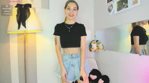 Diana online show from December 4, 2025, 6:44 am