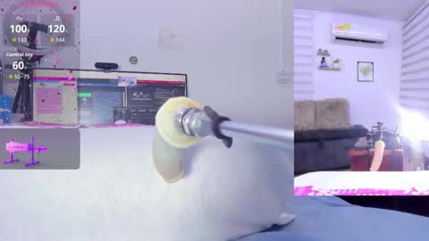 Snapshot of soraya_davis_ chatting on November 15, 2025, 9:28 am Soraya online show from November 15, 2025, 9:28 am