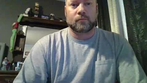 soro00421 online show from March 5, 2025, 8:10 pm