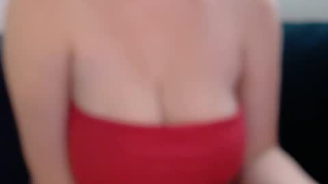 Sweetly online show from March 5, 2026, 7:10 pm