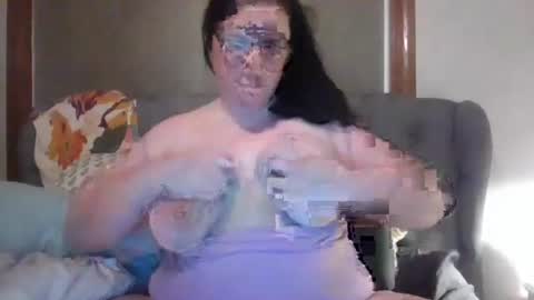 Snapshot of sotamom chatting on January 3, 2025, 12:11 am NaughtyMommy online show from January 3, 2025, 12:11 am