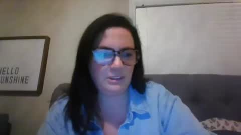 Snapshot of sotamom chatting on January 4, 2025, 11:38 pm NaughtyMommy online show from January 4, 2025, 11:38 pm