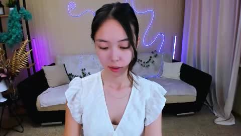 soulharmoonyy online show from September 24, 2025, 1:47 pm