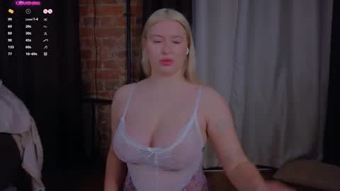 soulmeinme online show from December 16, 2025, 7:13 am