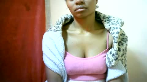 Snapshot of sourayaa chatting on June 11, 2026, 6:50 pm sourayaa online show from June 11, 2026, 6:50 pm