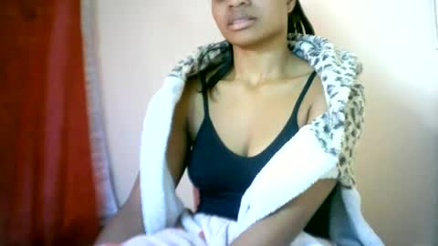 Snapshot of sourayaa chatting on June 13, 2026, 7:23 pm sourayaa online show from June 13, 2026, 7:23 pm