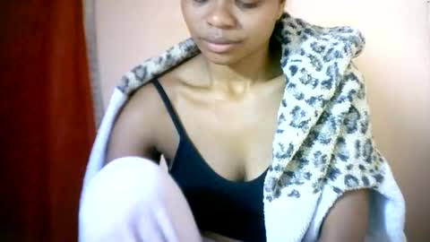 Snapshot of sourayaa chatting on June 14, 2026, 3:30 am sourayaa online show from June 14, 2026, 3:30 am