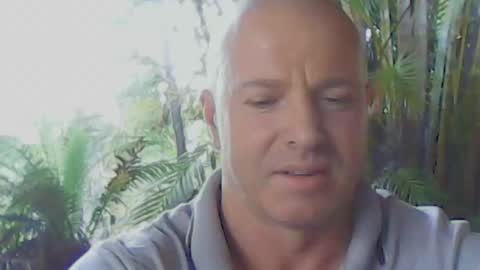 soveryhandsome online show from October 10, 2025, 7:29 am