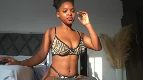sow_fitt online show from July 8, 2026, 12:20 pm