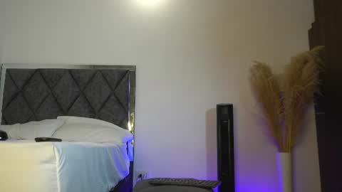 sow_fitt online show from July 10, 2026, 3:44 am