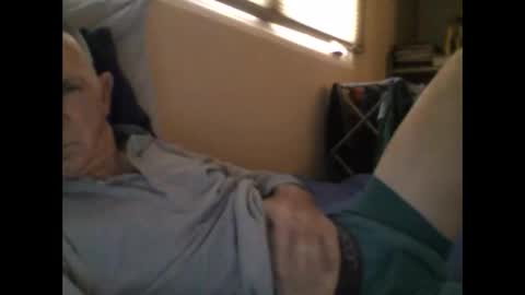 sox1957 online show from December 19, 2025, 2:24 pm