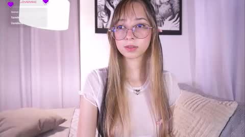 Snapshot of soy_iris chatting on September 30, 2025, 11:54 pm Irisita online show from September 30, 2025, 11:54 pm