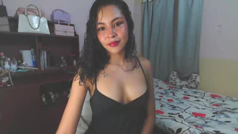 Snapshot of soy_miauhg chatting on March 10, 2025, 3:23 am Miauhg online show from March 10, 2025, 3:23 am