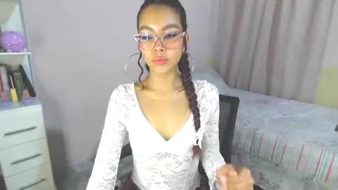 Miauhg online show from July 24, 2026, 4:10 am