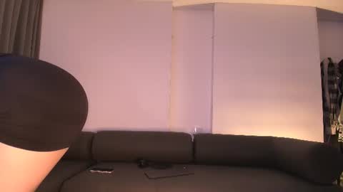 Snapshot of soy_miia chatting on July 29, 2026, 9:35 pm MIA online show from July 29, 2026, 9:35 pm