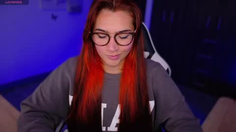 Luisa    online show from April 29, 2026, 8:48 pm