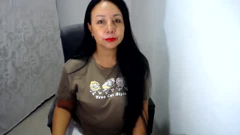 Snapshot of soyelena46 chatting on June 30, 2026, 4:30 pm soy Elena online show from June 30, 2026, 4:30 pm