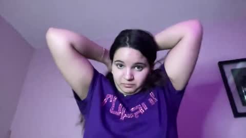 Soyoceanne online show from February 10, 2026, 8:13 pm