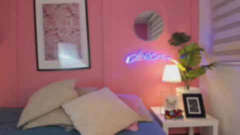 Snapshot of soysaraa_ chatting on May 13, 2026, 4:54 am Aleja online show from May 13, 2026, 4:54 am