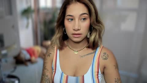 Snapshot of soytulu_ chatting on January 8, 2025, 12:37 pm brisa s online show from January 8, 2025, 12:37 pm