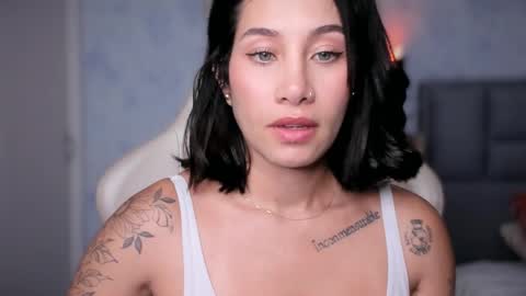 Snapshot of soytulu_ chatting on November 6, 2025, 3:35 pm brisa s online show from November 6, 2025, 3:35 pm