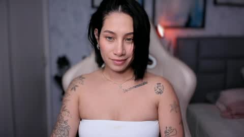 Snapshot of soytulu_ chatting on April 15, 2026, 3:41 pm brisa s online show from April 15, 2026, 3:41 pm