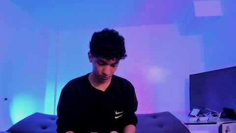 Snapshot of space_boys18 chatting on May 15, 2026, 3:19 pm Gabo Lucas and Justin online show from May 15, 2026, 3:19 pm