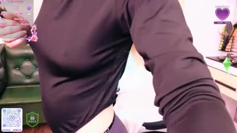 Snapshot of space_danger chatting on October 18, 2025, 2:29 pm space danger online show from October 18, 2025, 2:29 pm