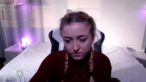 Snapshot of space_danger chatting on December 14, 2025, 5:24 am space danger online show from December 14, 2025, 5:24 am