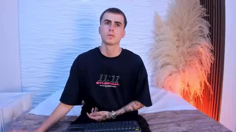 spaceboy_1 online show from February 15, 2026, 9:00 pm