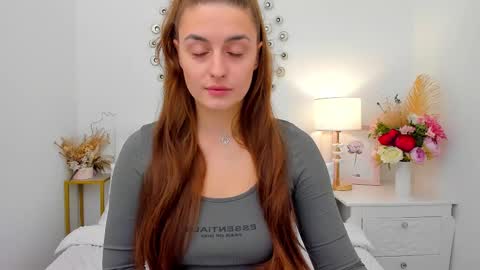 Snapshot of spacelady_ chatting on March 21, 2026, 11:15 am Julia online show from March 21, 2026, 11:15 am