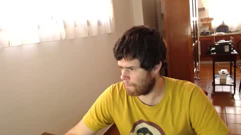 spanish online show from March 3, 2025, 3:20 pm