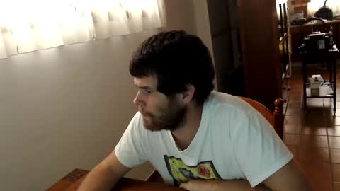 spanish online show from March 8, 2025, 4:17 pm