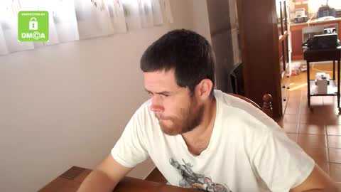 spanish online show from October 26, 2025, 9:37 am