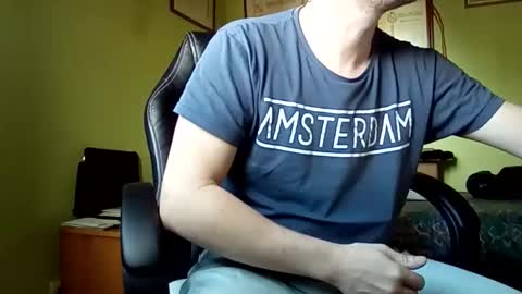 Manu  online show from January 7, 2025, 9:29 am