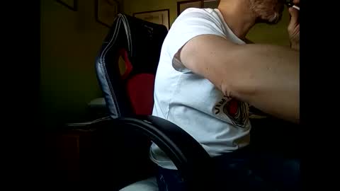 Snapshot of spanishharddick chatting on June 11, 2026, 10:13 am Manu online show from June 11, 2026, 10:13 am