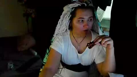 Snapshot of spanking_girls chatting on January 21, 2025, 6:33 am Evgenia online show from January 21, 2025, 6:33 am