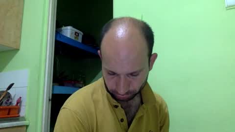 Snapshot of sparei7 chatting on May 25, 2026, 9:21 pm Snaiky online show from May 25, 2026, 9:21 pm
