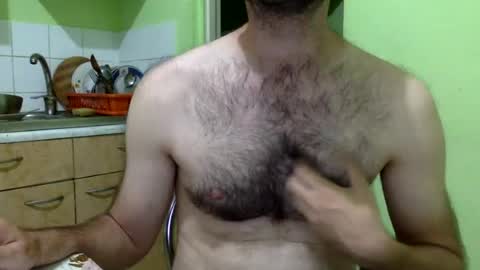 Snapshot of sparei7 chatting on June 13, 2026, 11:02 pm Snaiky online show from June 13, 2026, 11:02 pm